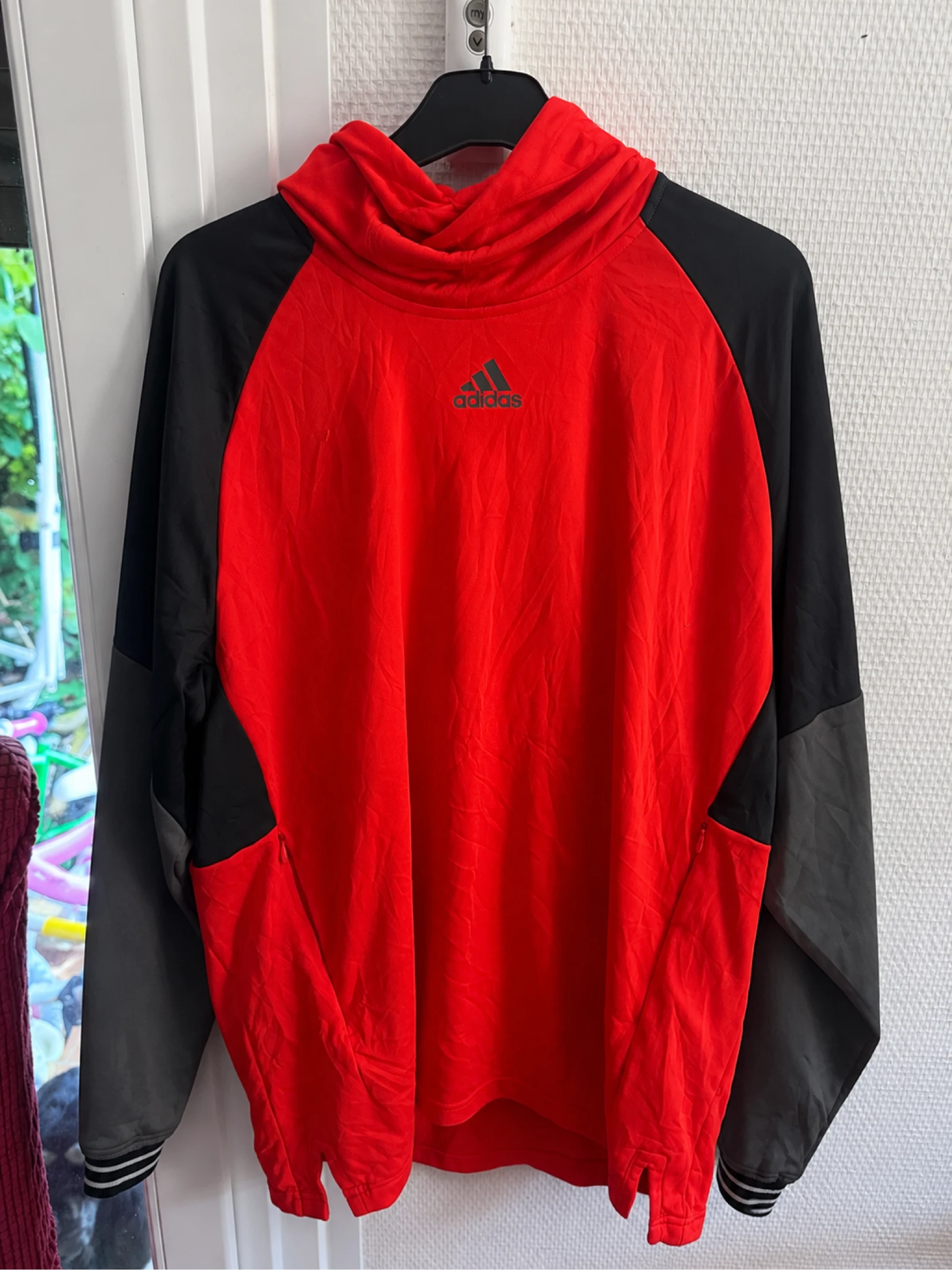 Sweat shirt adidas taille L